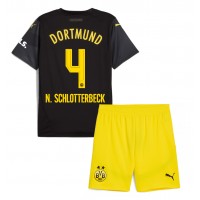 Borussia Dortmund Nico Schlotterbeck #4 Bortaställ Barn 2024-25 Korta ärmar (+ Korta byxor)